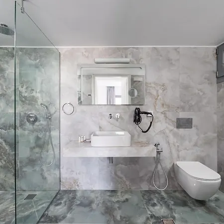 Calmare Collection 4* Plaka (Naxos)