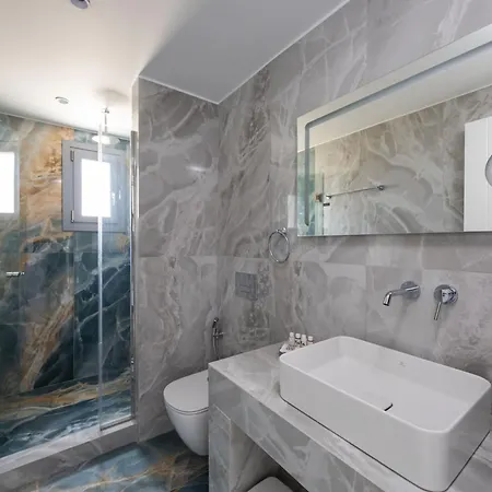 Calmare Collection Bed & Breakfast 4*