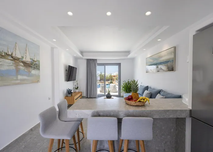 Alojamento de Acomodação e Pequeno-almoço Calmare Collection 4*