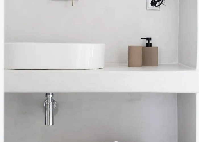 Alojamento de Acomodação e Pequeno-almoço Calmare Collection 4*